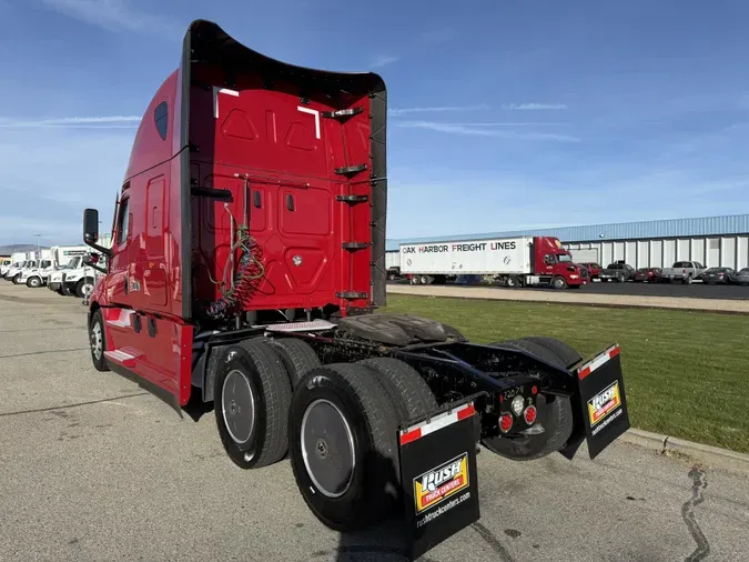 2022 Freightliner Cascadia