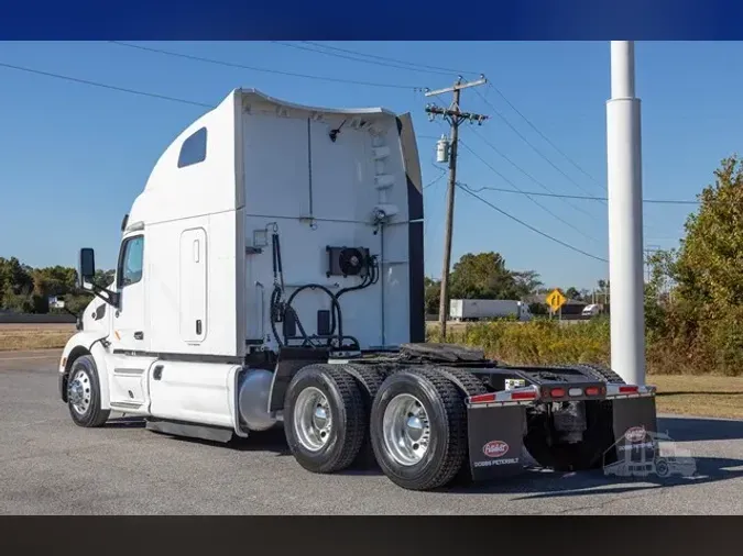 2021 PETERBILT 579