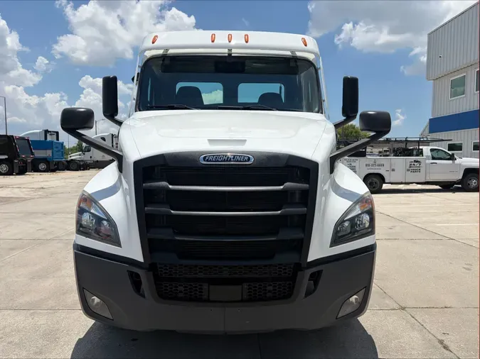 2020 Freightliner Cascadia 12642ada9f8b88b787e40549b07971093c5