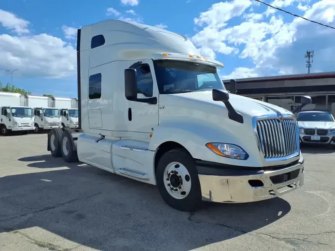 2019 NAVISTAR INTERNATIONAL LT625 SLPR CAB