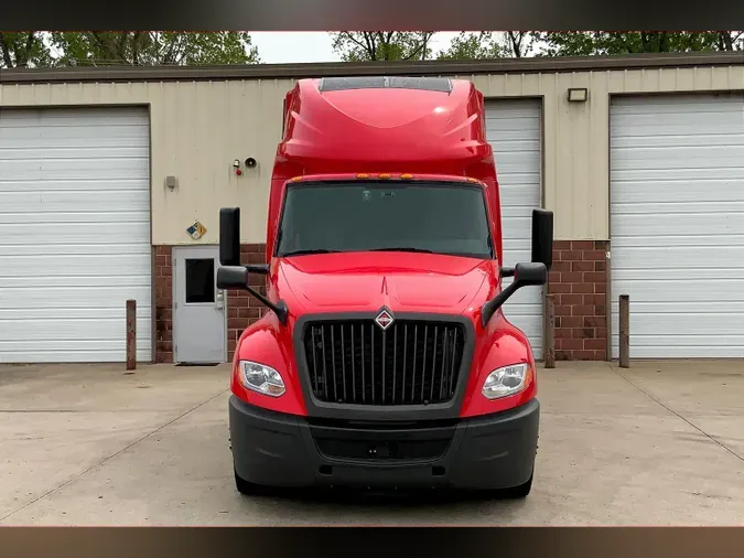 2021 INT LT625 6x4