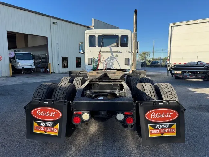 2015 Peterbilt 579