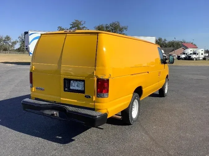 2007 Ford Motor Company E250