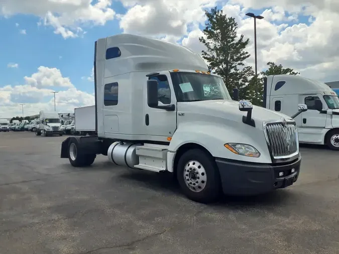 2022 NAVISTAR INTERNATIONAL LT625 SLPR CAB