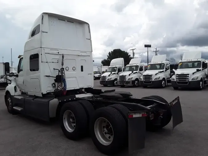 2020 NAVISTAR INTERNATIONAL LT625 SLPR CAB