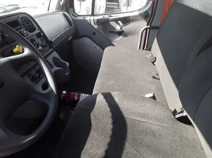 2020 FREIGHTLINER M2 106