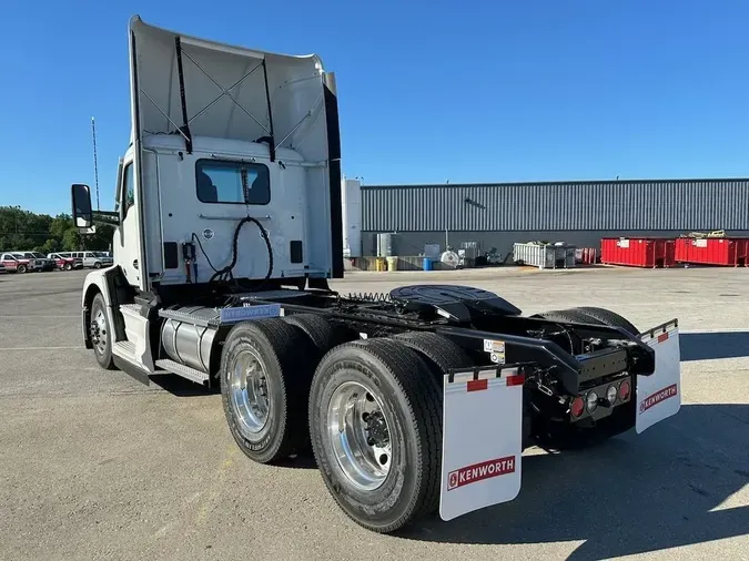 2024 Kenworth T680