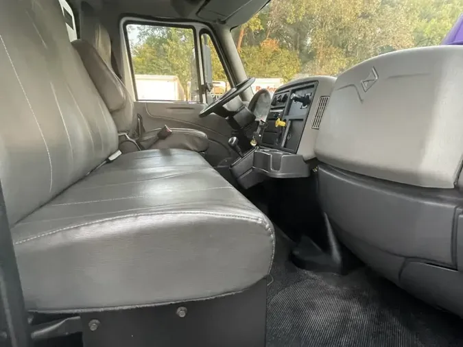 2018 NAVISTAR INTERNATIONAL 4300 LP