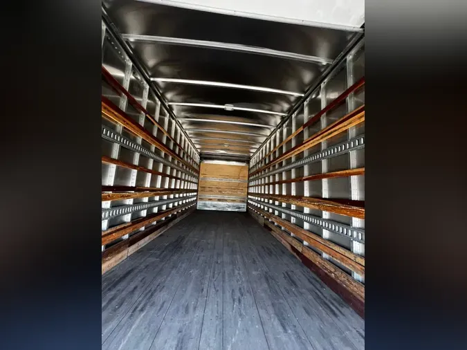 2021 FREIGHTLINER M2 106