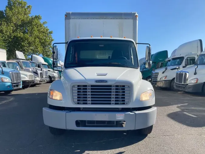 2018 FREIGHTLINER M2 106