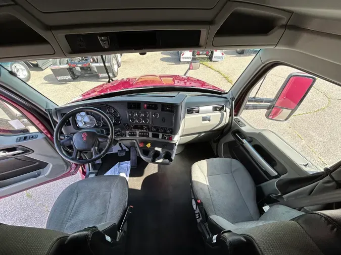 2022 Kenworth T680