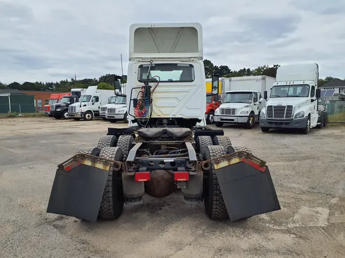 2018 NAVISTAR INTERNATIONAL LT625 DAYCAB T/A