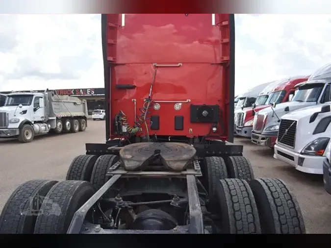2021 KENWORTH T680