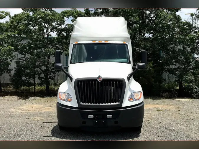 2021 INT LT625 6x4