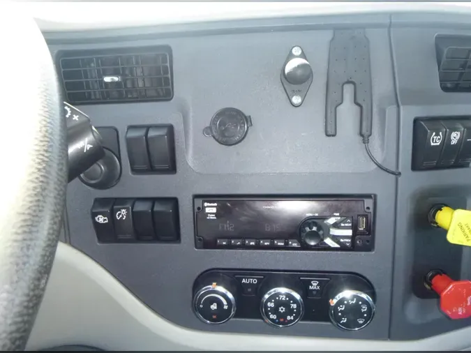 2020 Peterbilt 579