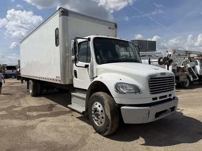 2022 FREIGHTLINER BUSINESS CLASS M2 106