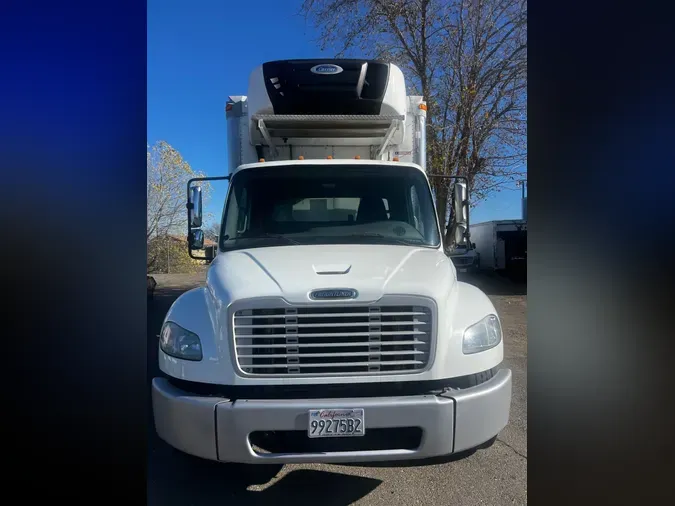 2017 FREIGHTLINER/MERCEDES M2 106