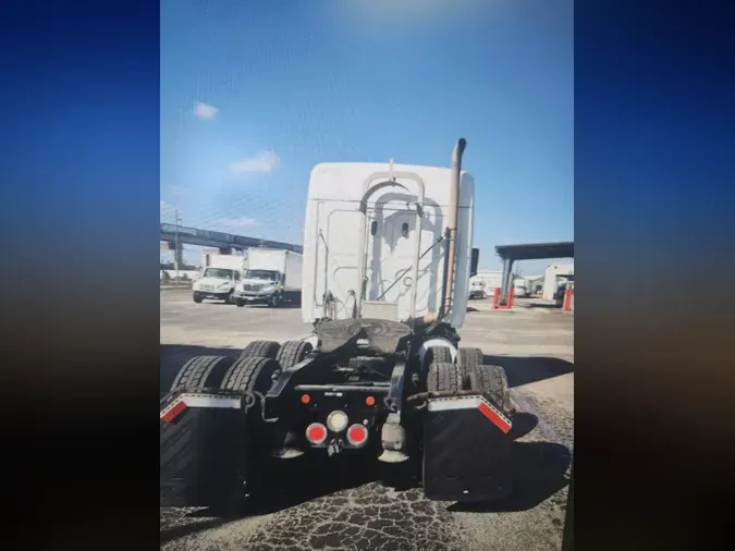 2020 FREIGHTLINER/MERCEDES CASCADIA 113" DAYCAB