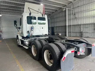 2019 FREIGHTLINER/MERCEDES CASCADIA 125