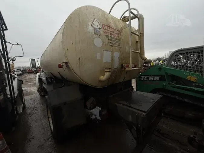 2000 FORD F650 SD42dff5a7a14002269de18ba2f43a4b2e