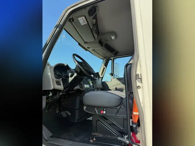 2019 International 4300