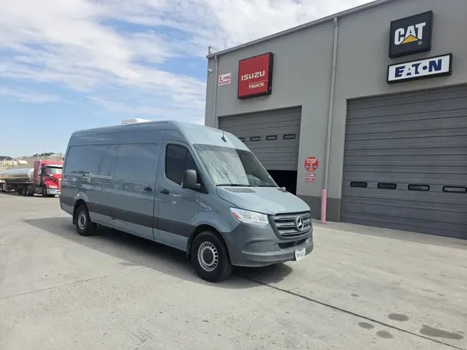 2024 Mercedes-Benz Sprinter42e18177e51a573c4b657eb6eced2232