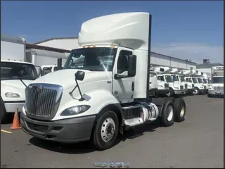 2020 NAVISTAR INTERNATIONAL RH613 DAYCAB T/A