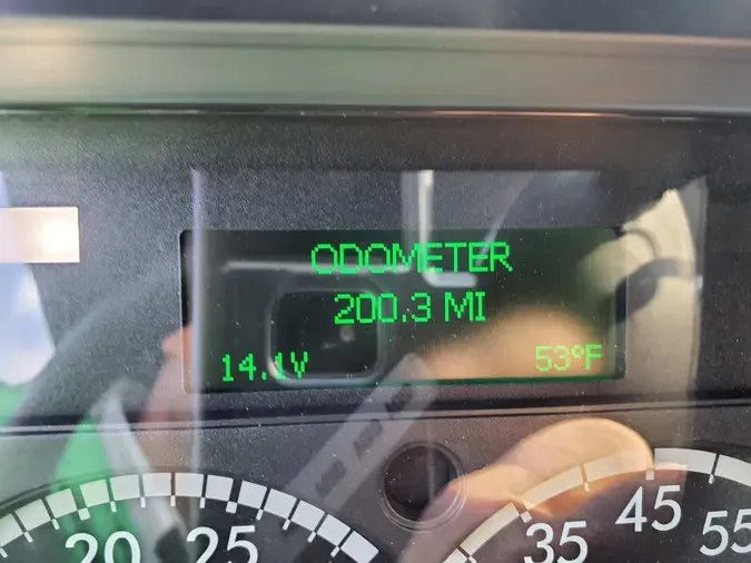 2017 FREIGHTLINER/MERCEDES CASCADIA 12542e43ce7ef385f106da034ad30173bf7