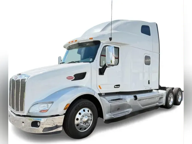 2022 Peterbilt 57942e50d9cf1d2ad9858bf0a3bf67c9565