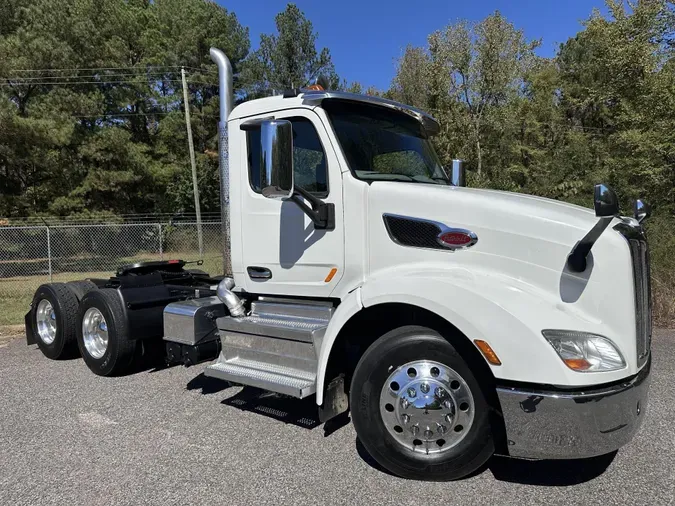 2020 Peterbilt 579