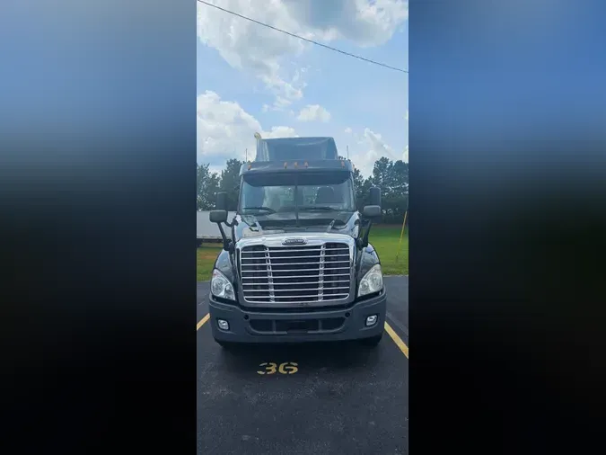 2019 FREIGHTLINER CASCADIA 125