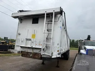 2005 MAC TRAILER MFG 