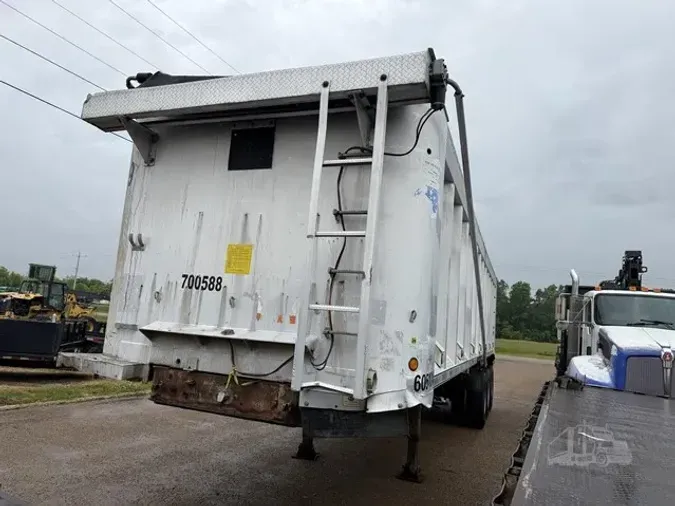2005 MAC TRAILER MFG 42f3c68cba6a54ded361374d832c85d3