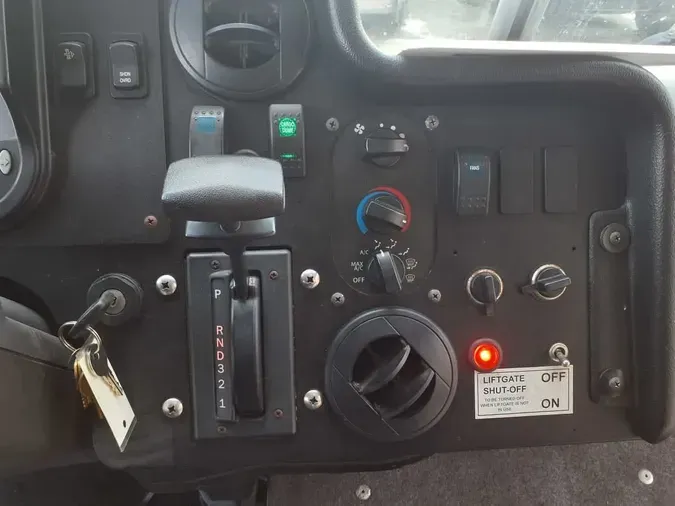 2018 FRTLR CUSTOM CHASSIS CORP MT45