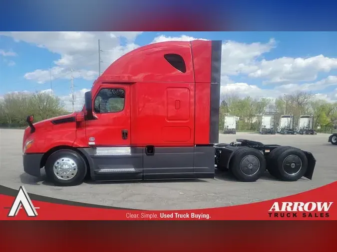2021 FREIGHTLINER CA126