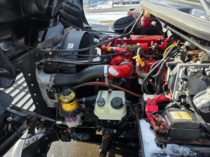 2016 FREIGHTLINER/MERCEDES M2 106