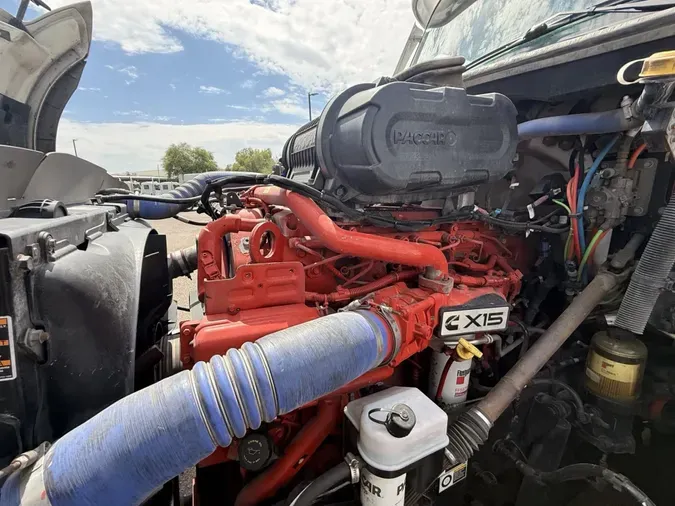 2022 Peterbilt 579