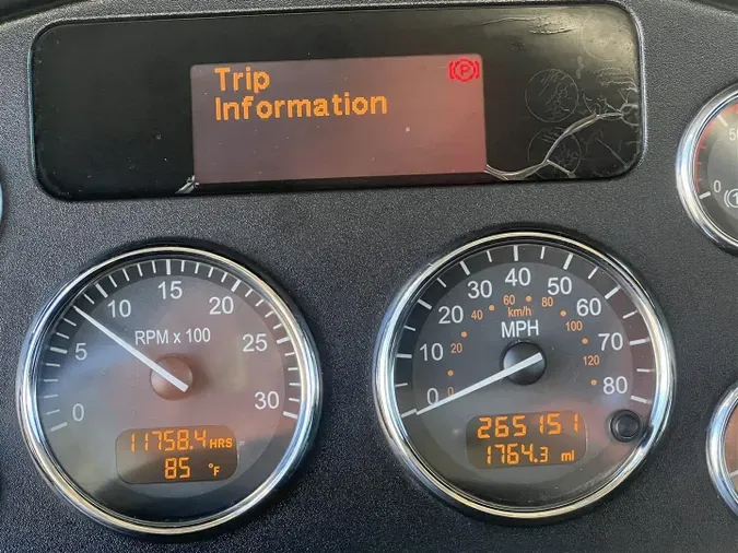 2018 Peterbilt 348430025c9d74427303ec052a68ecbf8c4