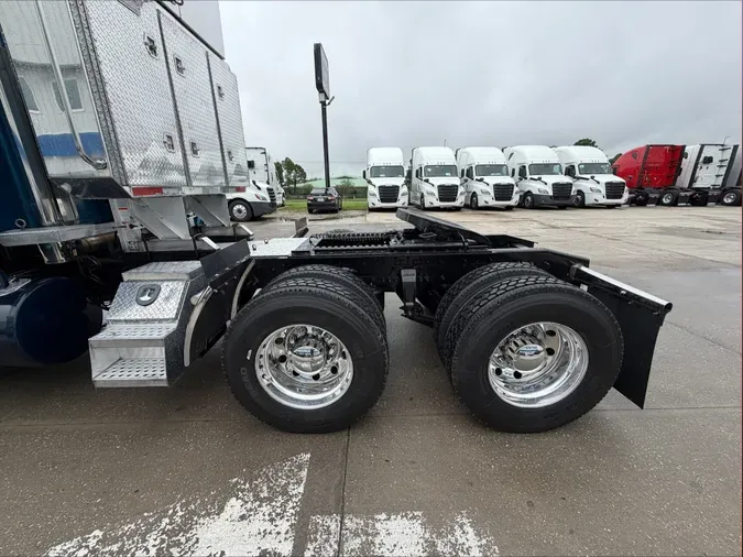 2021 Western Star 5700XE4303fb615d405a027ad02a48d6b67909