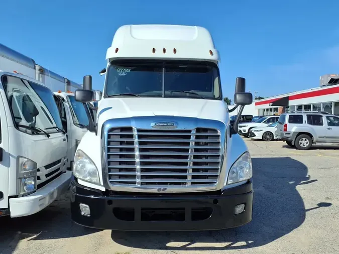 2020 FREIGHTLINER CASCADIA 125