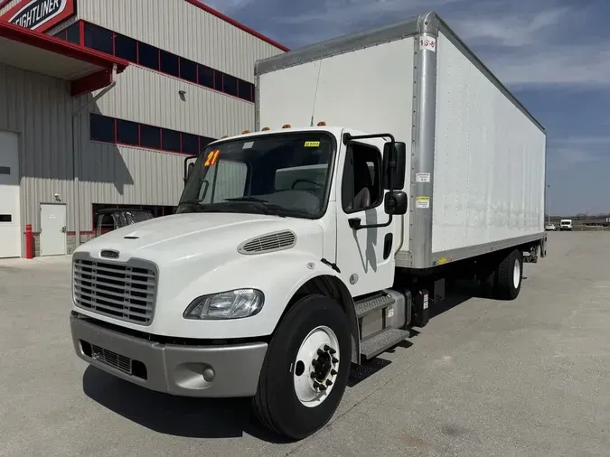 2021 Freightliner M2 106