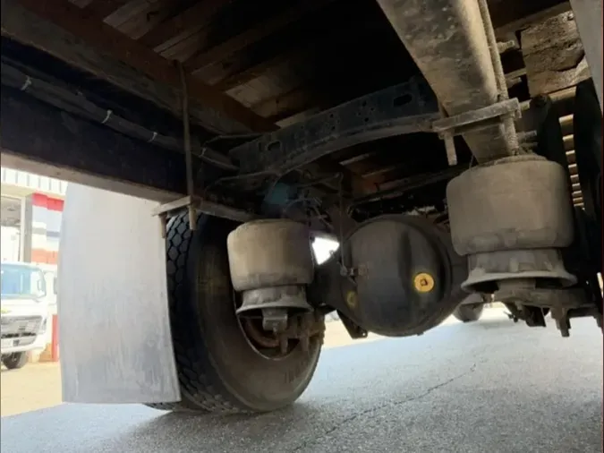 2019 FREIGHTLINER/MERCEDES M2 106430dbc1f238f620cbefadbb5783f2eef