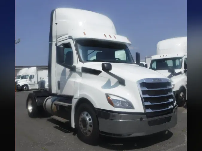 2019 FREIGHTLINER NEW CASCADIA 126