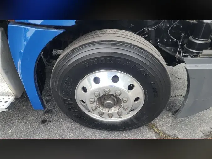 2020 FREIGHTLINER CA126