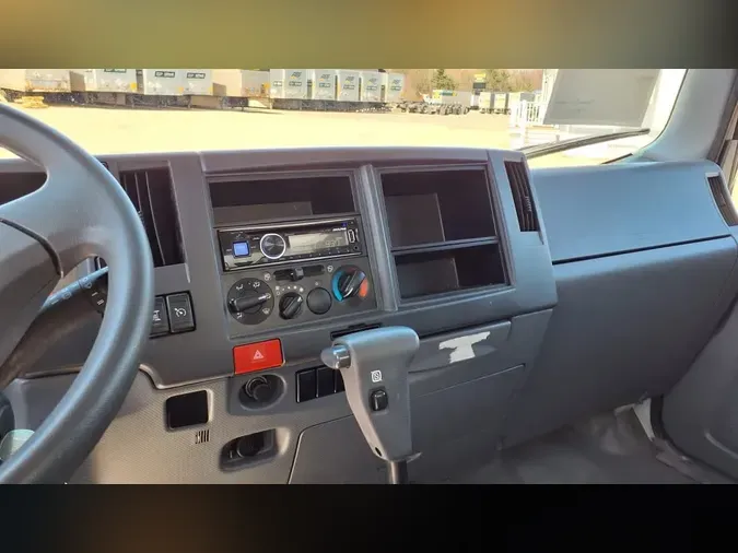 2018 ISUZU NPR4313ee9299348cb8a2ba1944d09bf8d9