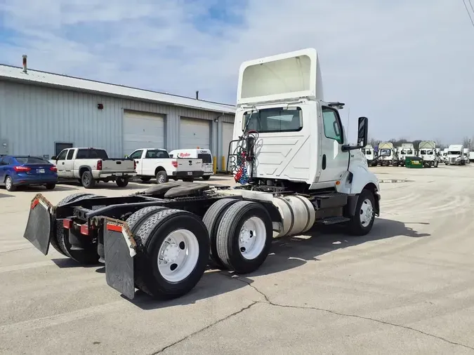 2019 NAVISTAR INTERNATIONAL LT625 DAYCAB T/A