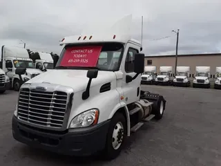 2018 FREIGHTLINER CASCADIA 113