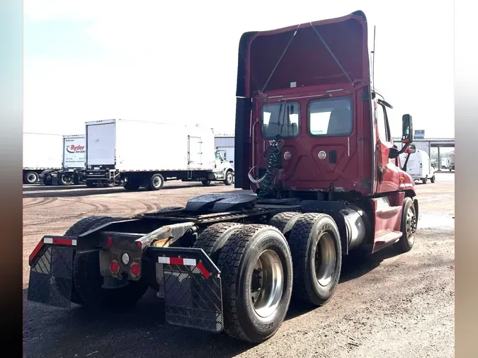 2014 FREIGHTLINER/MERCEDES CASCADIA 125