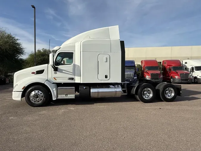 2022 Peterbilt 579