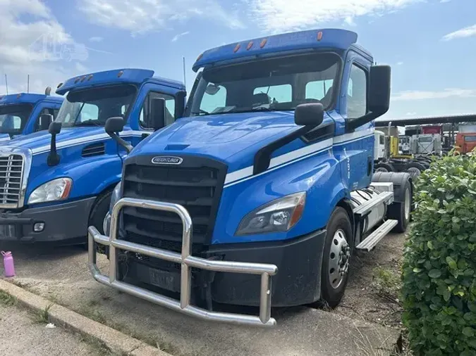 2020 FREIGHTLINER CASCADIA 116431b7742be0606f09ec990948740dbfc